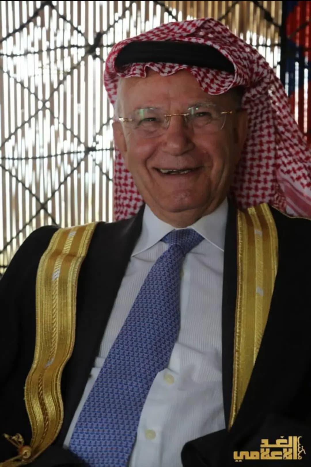 مع أبي الحسين بين أجمل حلمين..