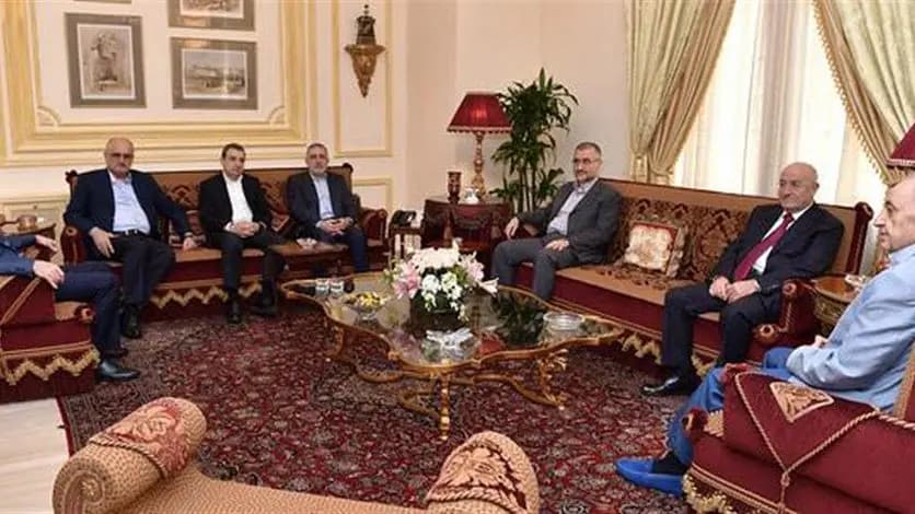 بري يجمع حزب الله والاشتراكي