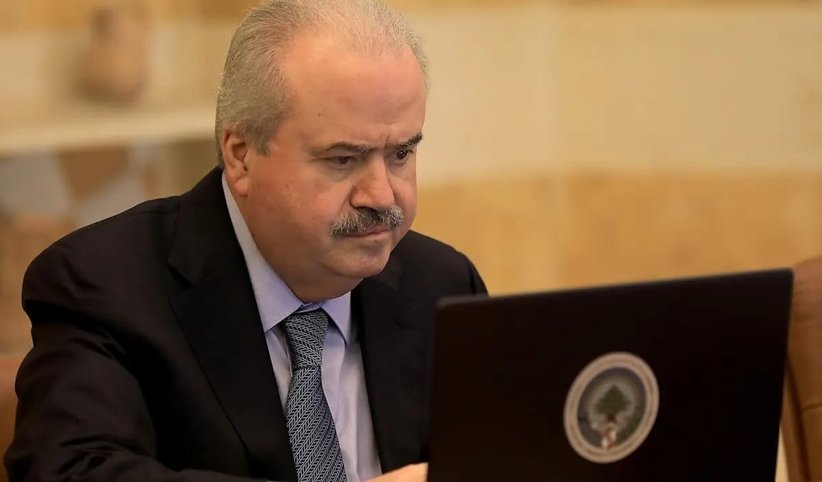 بعد إحباط عملية تهريب أطنان من المخدرات.. جابر ينوه بإنجاز الجمارك